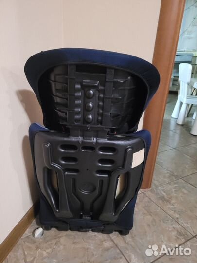 Автомобильное кресло Babyton (группа 3)