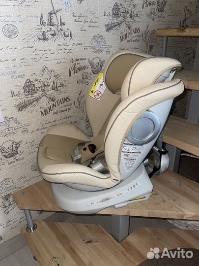 Автокресло AmaroBaby Champion Isofix класс D