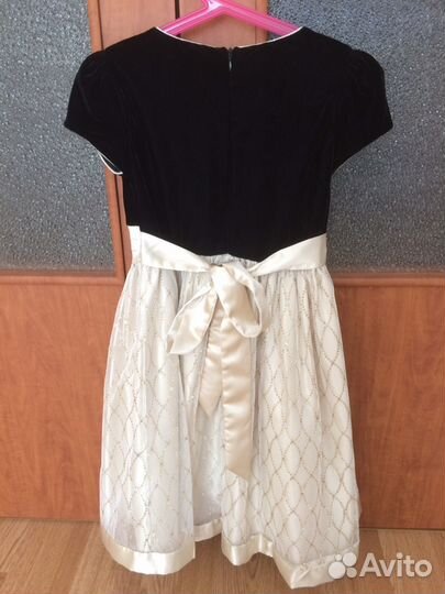 Платье нарядное