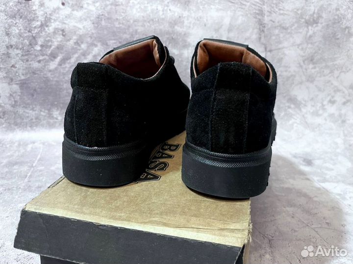 Кроссовки Armani