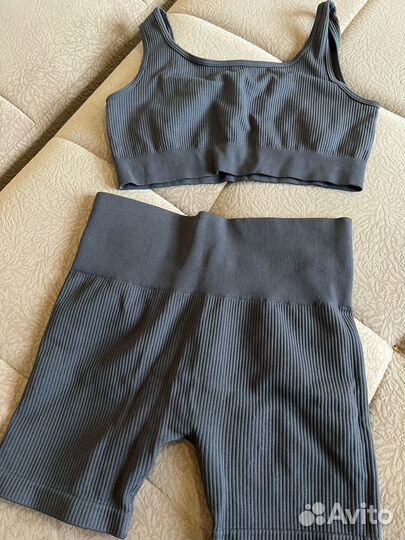 Комплект бесшовной одежды MY