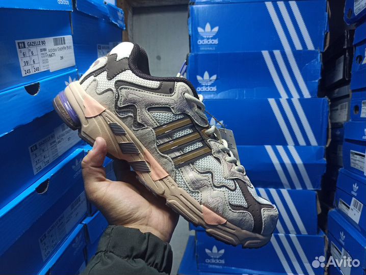 Кроссовки мужские Adidas Originals Response Cl