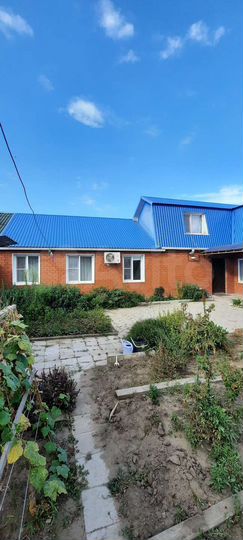 Дом 178 м² на участке 4 сот.