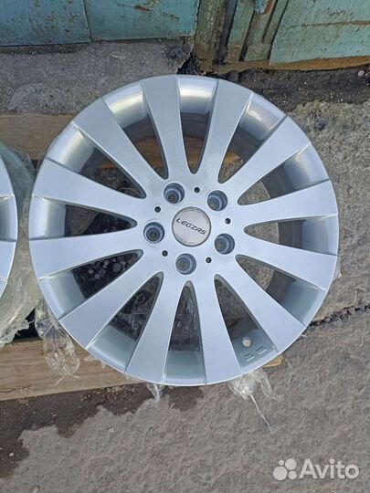 Литьё Legzas R17 как новые 114,3