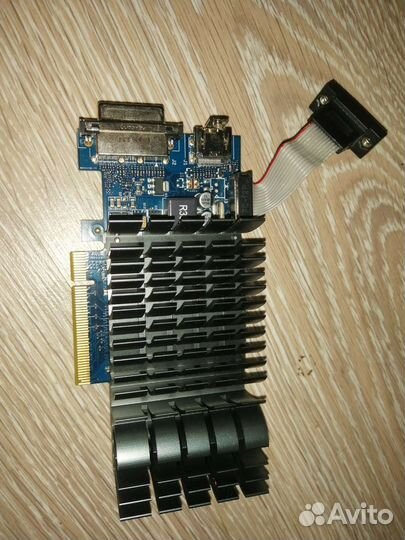 Видеокарта asus GF GT 730 1GB (GT730-SL-1GD3-BRK)