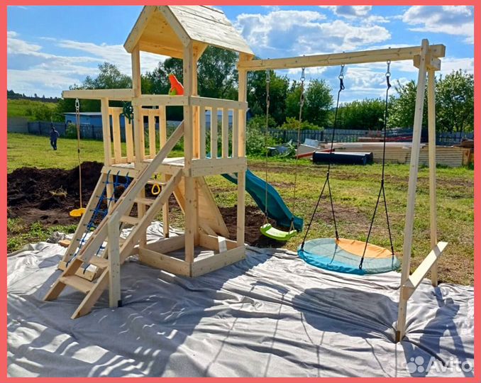 Детский игровой комплекс с горкой