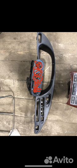 Консоль накладка Шевроле Нива