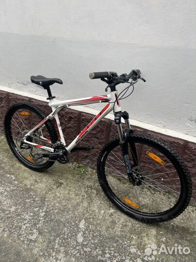 Горный велосипед GT,в отличном состоянии