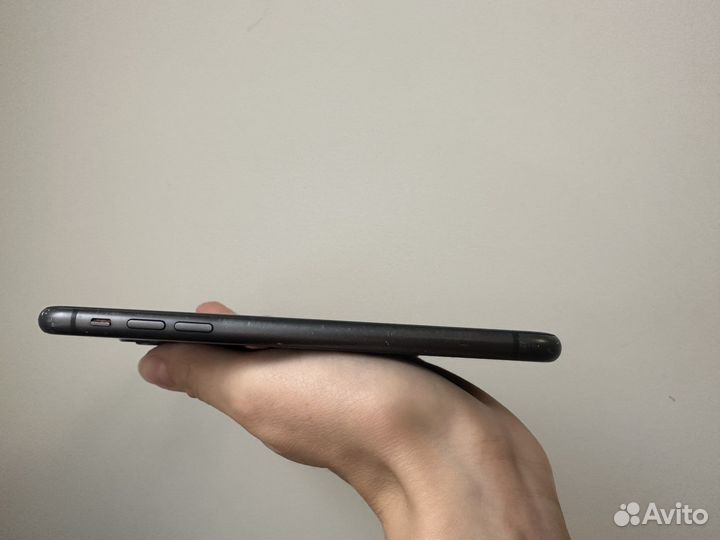 Apple iPhone 11 черный 128 гб