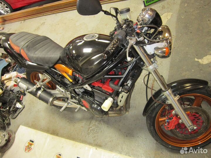 19. Suzuki Bandit 400v 1995г. мотоцикл В разбор