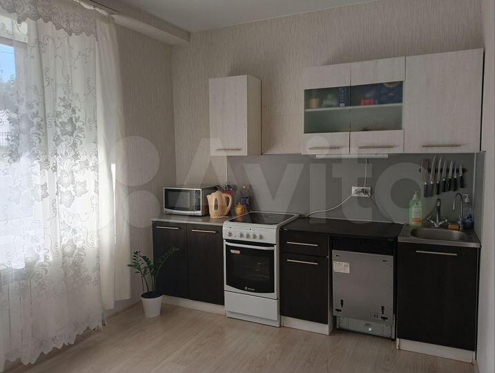 2-к. квартира, 68,3 м², 1/9 эт.