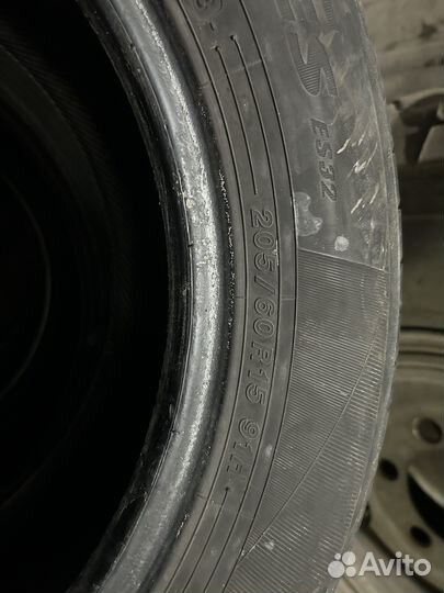 Yokohama BluEarth-ES ES32 205/60 R15