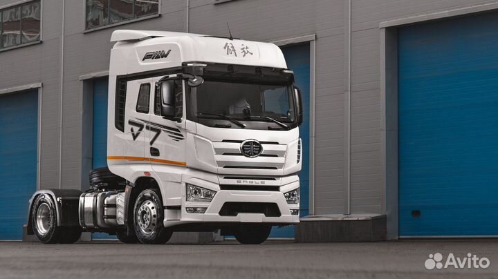 FAW J7, 2023
