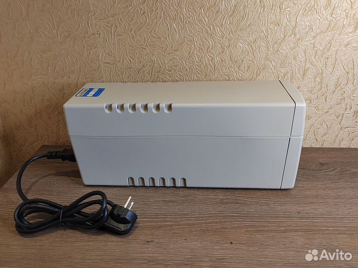 UPS ippon Back Power Pro 700 нерабочий