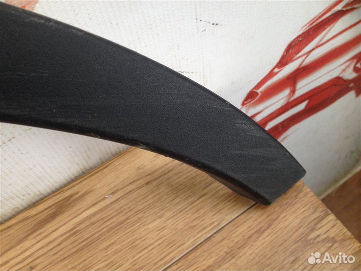 Накладка арки передняя правая Toyota Rav4 с 2012 г