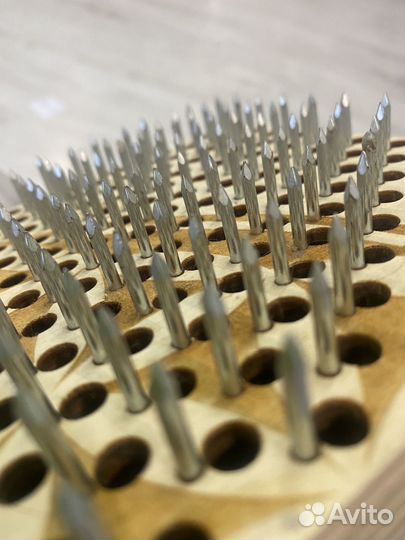 Доска с гвоздями садху с Бали