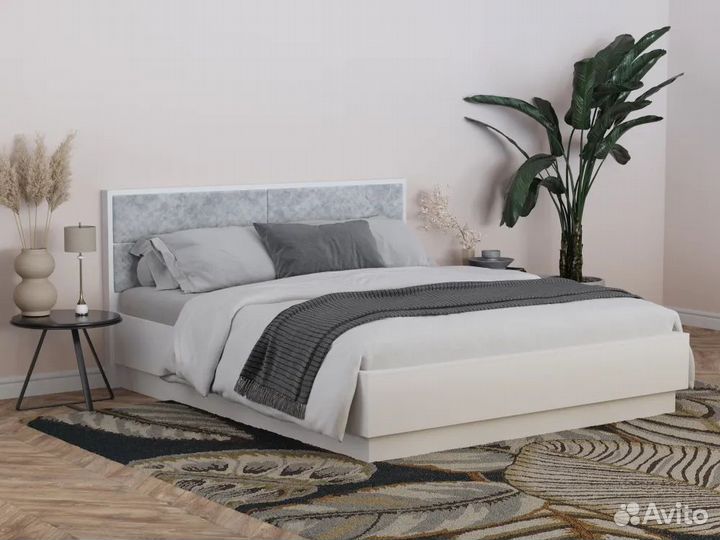 Кровать двуспальная с подъемным механизмом