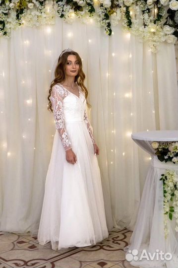 Свадебное платье