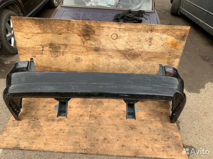 Задний бампер Mazda MPV LD50-50221