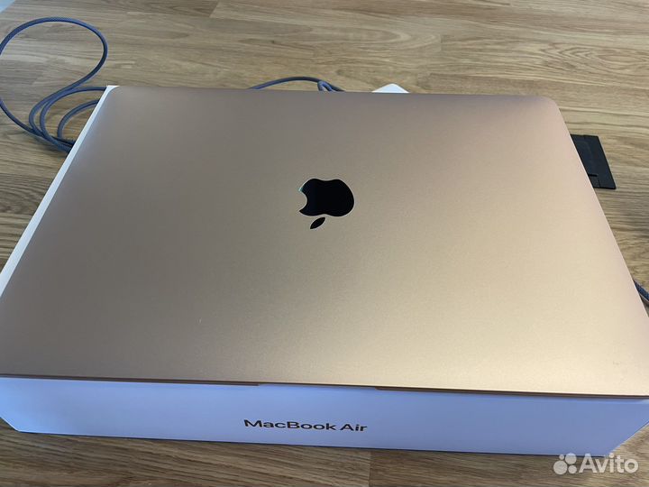 Apple MacBook air 13 2020 m1 16gb 256