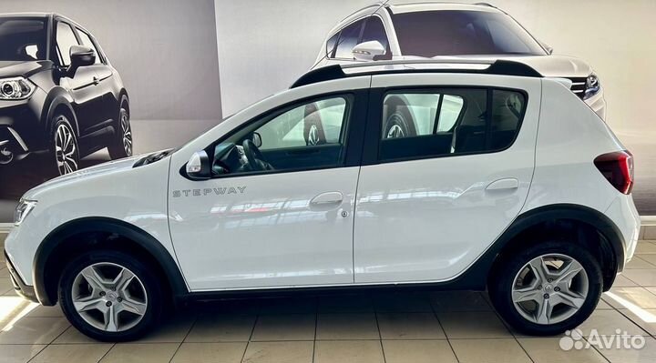 Renault Sandero Stepway 1.6 AT, 2020, 25 605 км