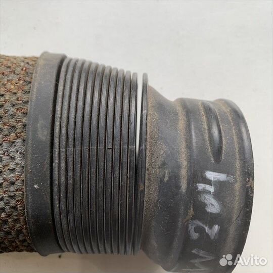 Патрубок воздушного фильтра правый Мерседес