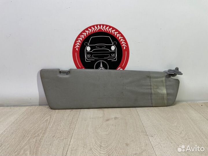 Солнцезащитный козырек - левый Mercedes Vito Viano