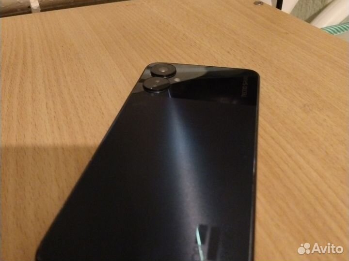 Телефон tecno spark 9 Pro
