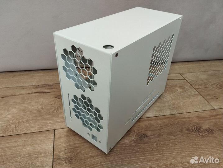 Корпус для пк mini itx