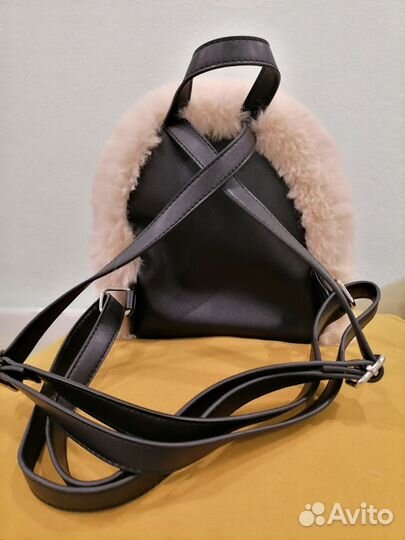 Рюкзак женский меховой Zolla