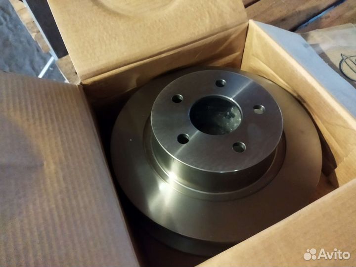 Диск тормозной задний transit connect 2002