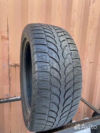 Bridgestone Blizzak LM-32 235/50 R18 101V