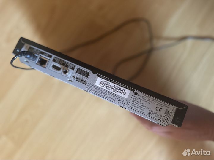 Blu ray плеер lg bp 325