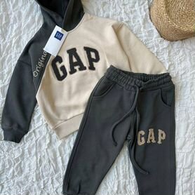 Костюм для мальчика Gap новый 92