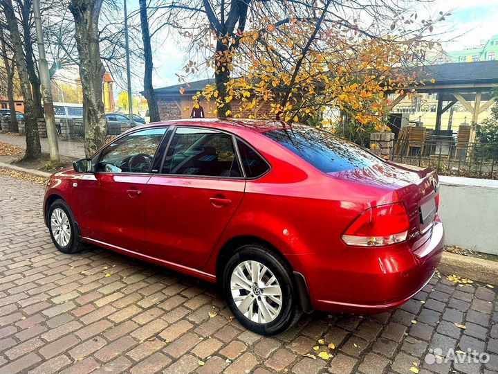 Volkswagen Polo 1.6 AT, 2014, 175 261 км