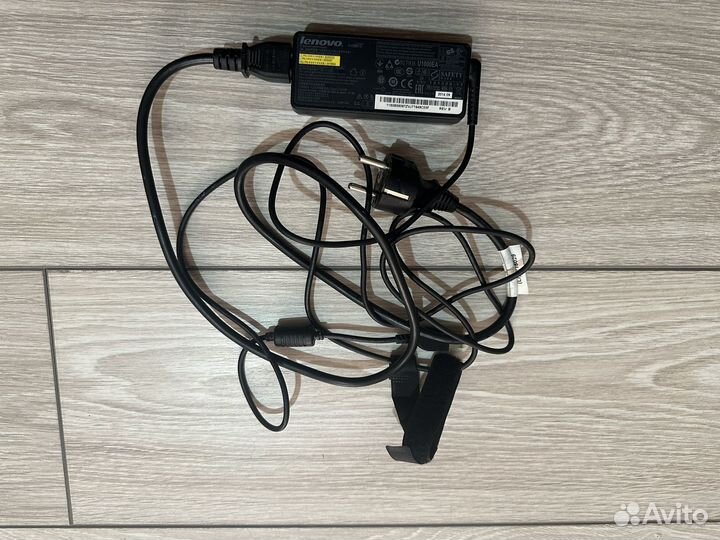 Thinkpad yoga 370 i5-7300u