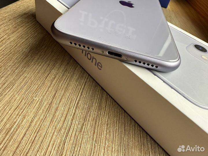 iPhone 11, 128 ГБ
