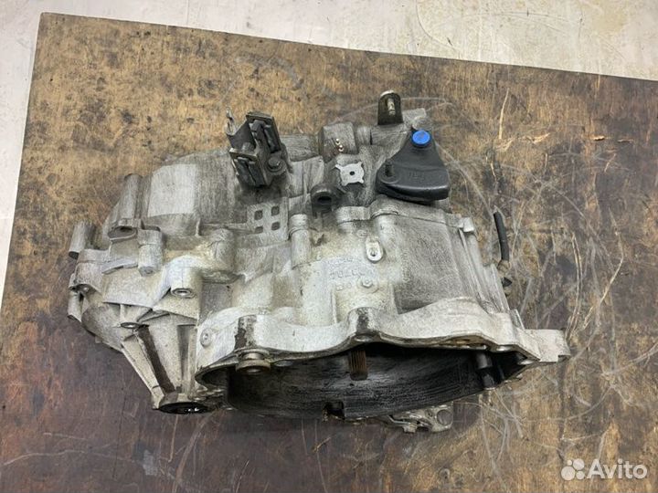 МКПП Volvo V70 универсал D5252T 2000