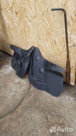 Брызговики для toyota LC200