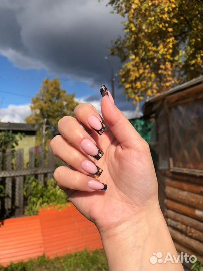 Мастер маникюра