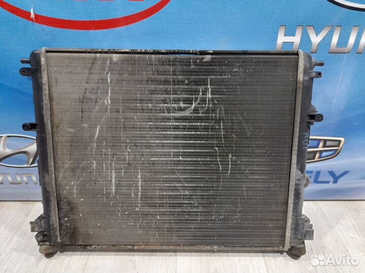 Радиатор охлаждения двигателя основной Renault log