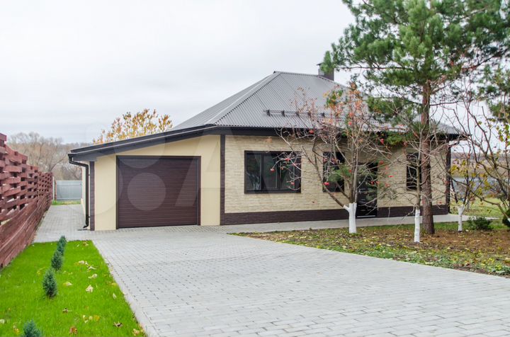 Дом 159,3 м² на участке 9,6 сот.