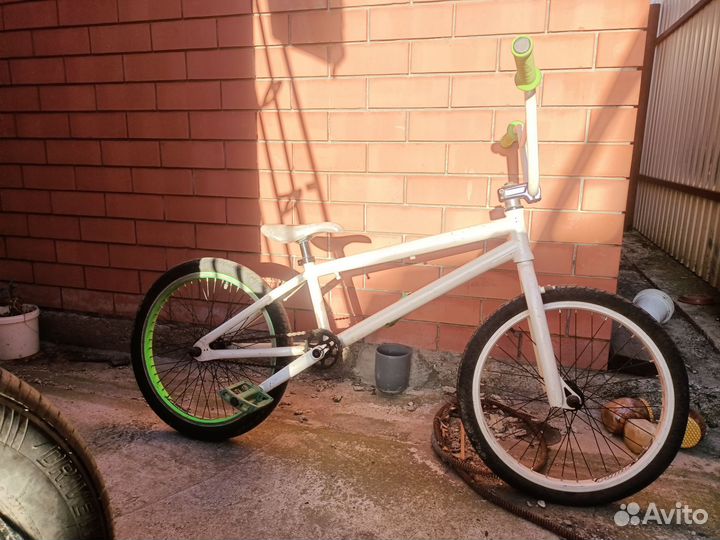 Велосипед BMX