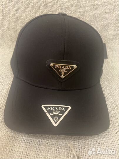 Кепка prada бейсболка