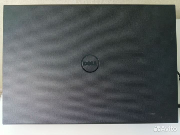 Ноутбук dell inspiron 15