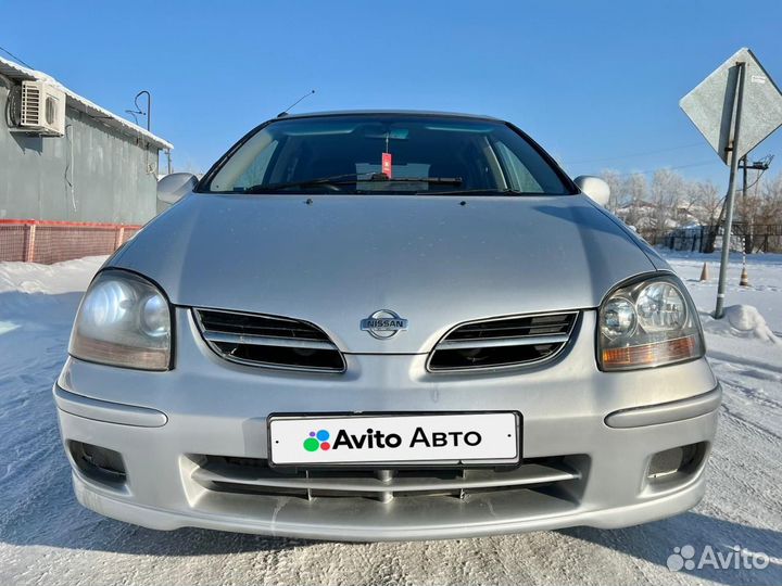 Nissan Tino 2.0 CVT, 2001, 250 000 км