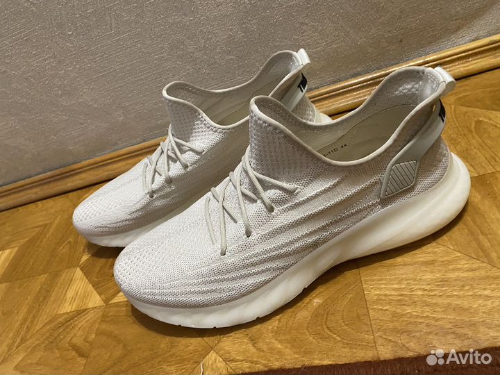 Кроссовки мужские