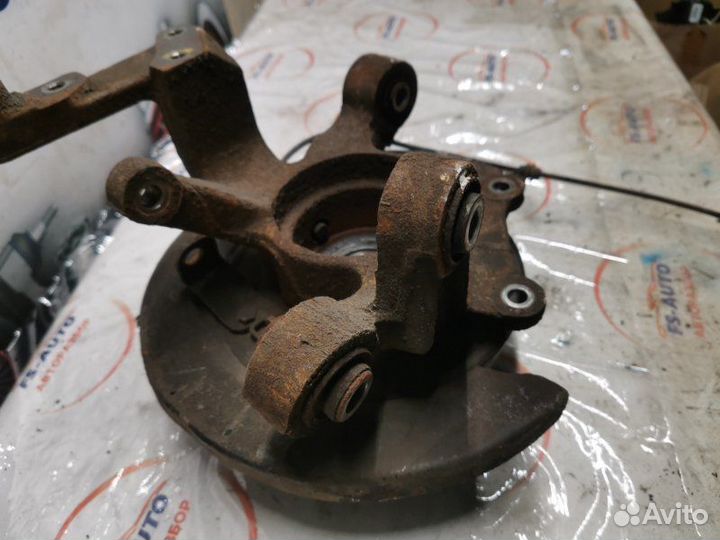 Кулак задний правый Ssangyong Action New 2.0