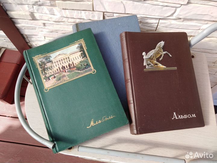 Старинный фотоальбом