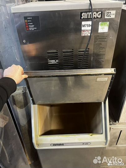 Льдогенератор Simag